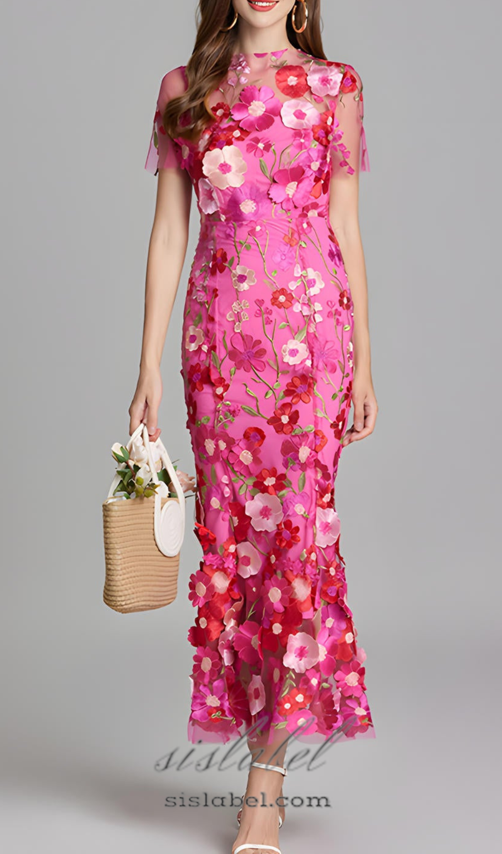 Vestido Midi Sirena Rojo de Malla Bordada Floral