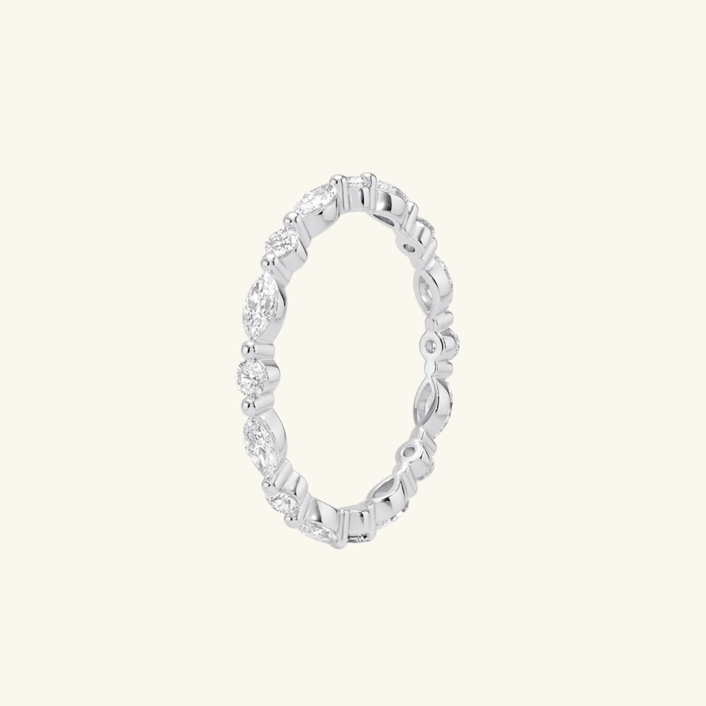 Anillo Alianza Redondo y Marquesa de Moissanita