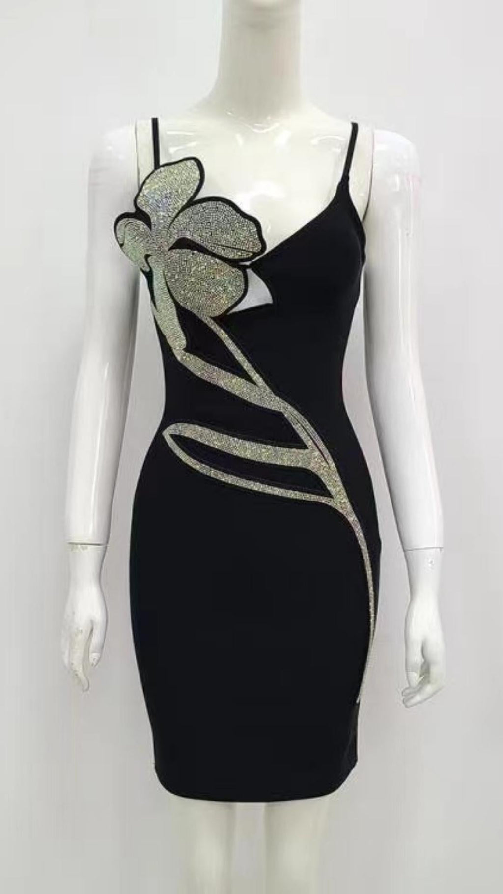Vestido Mini de Tirantes con Pedrería Floral