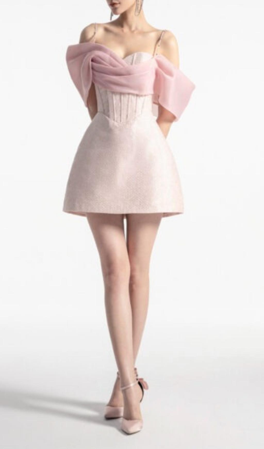 Vestido Mini Rosa de Tirantes Cruzados