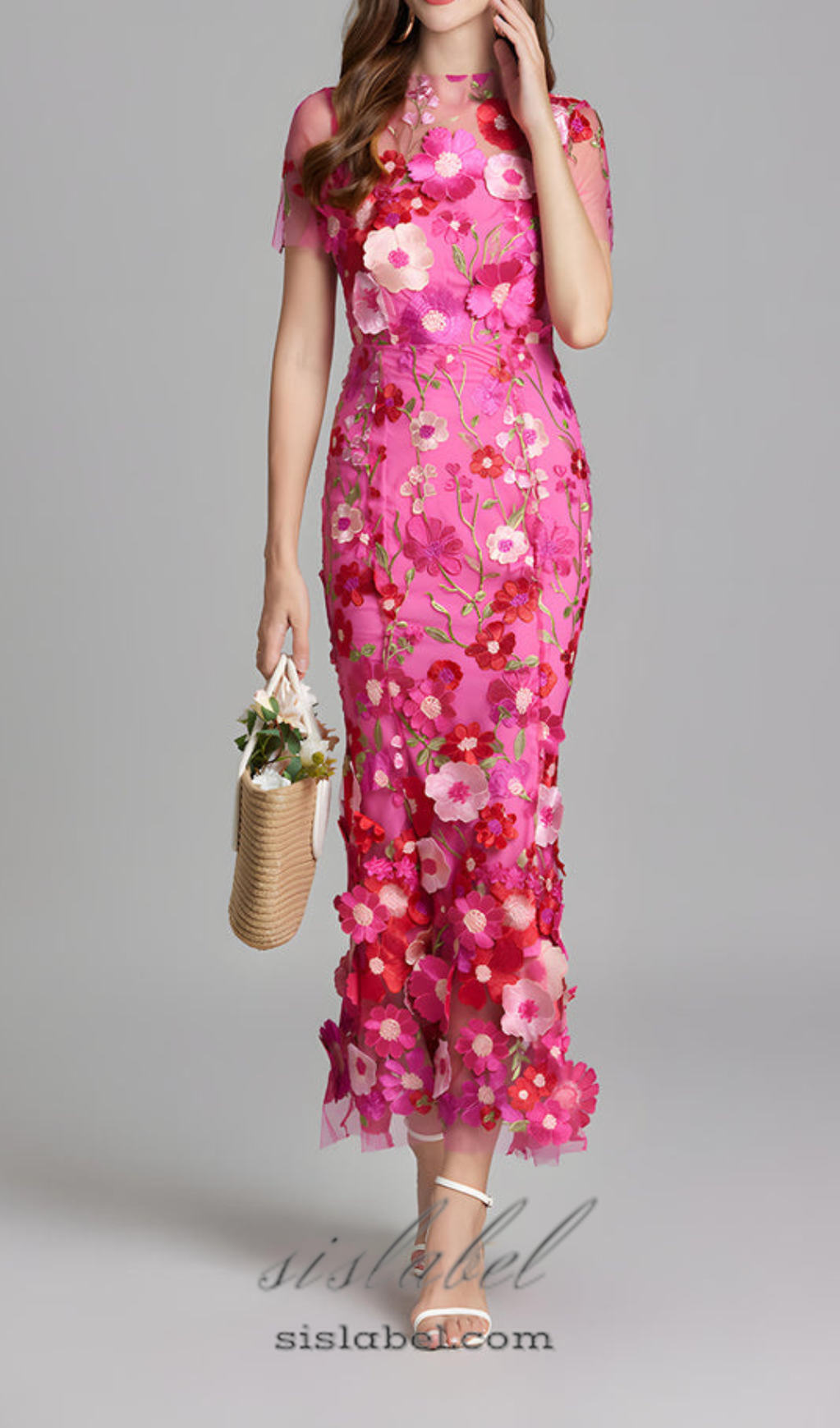 Vestido Midi Sirena Rojo de Malla Bordada Floral