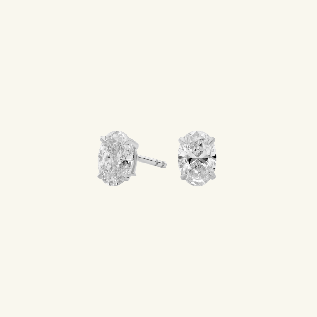 Pendientes de Moissanita Talla Ovalada
