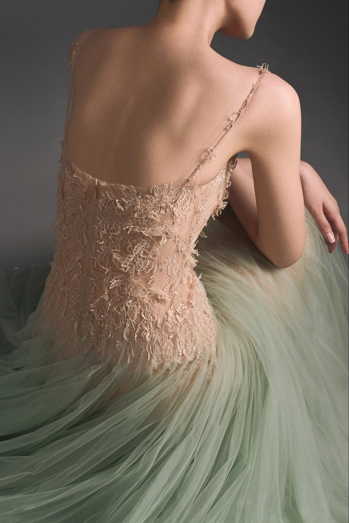 Vestido Midi Menta Degradado de Encaje