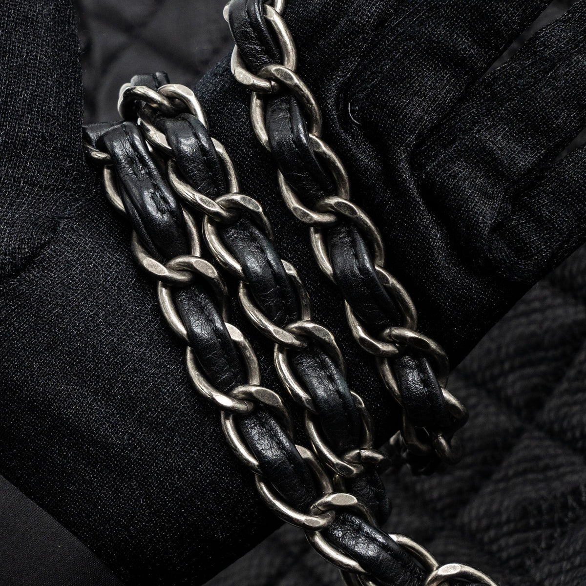 CHANEL XXL CLASSIC TRAVEL FLAP CALFSKIN BLACK RUTHENIUM HARDWARE