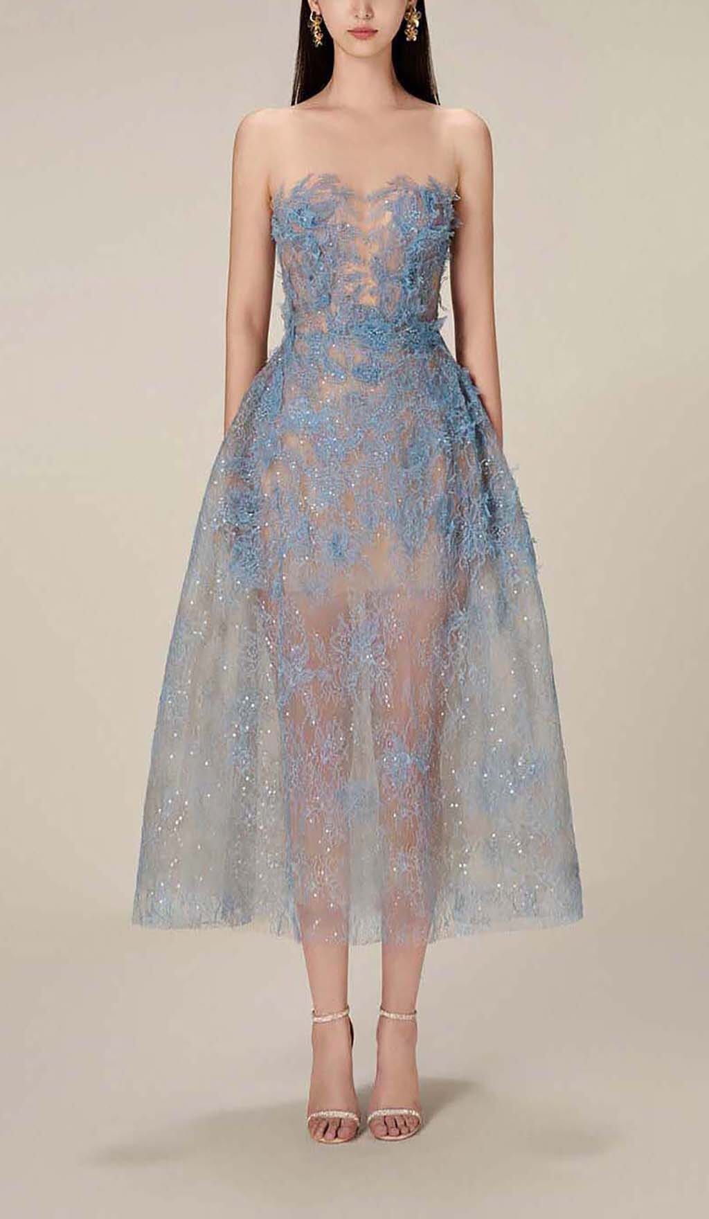 Vestido Midi Azul de Encaje Floral Bordado