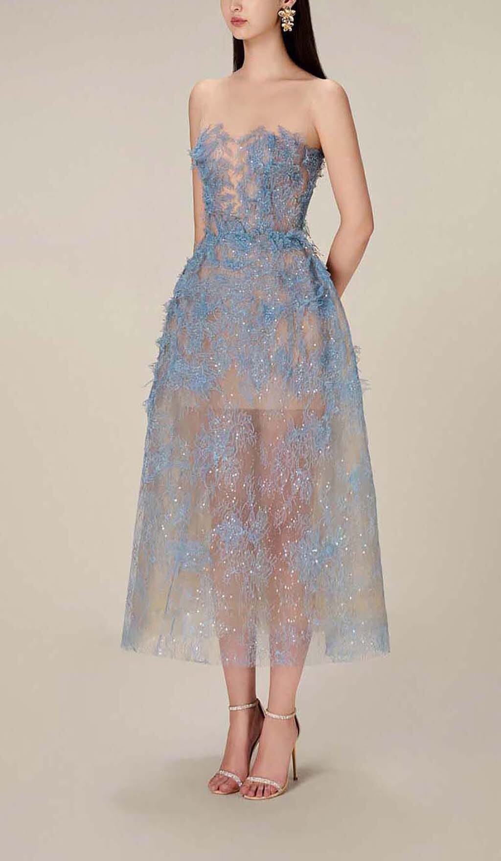 Vestido Midi Azul de Encaje Floral Bordado