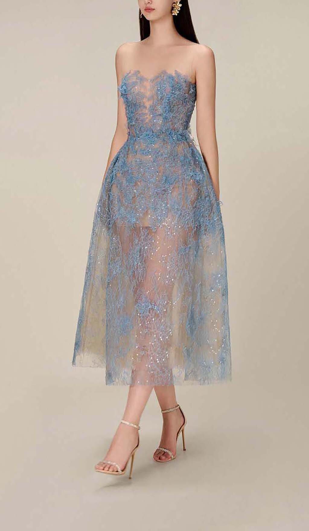 Vestido Midi Azul de Encaje Floral Bordado