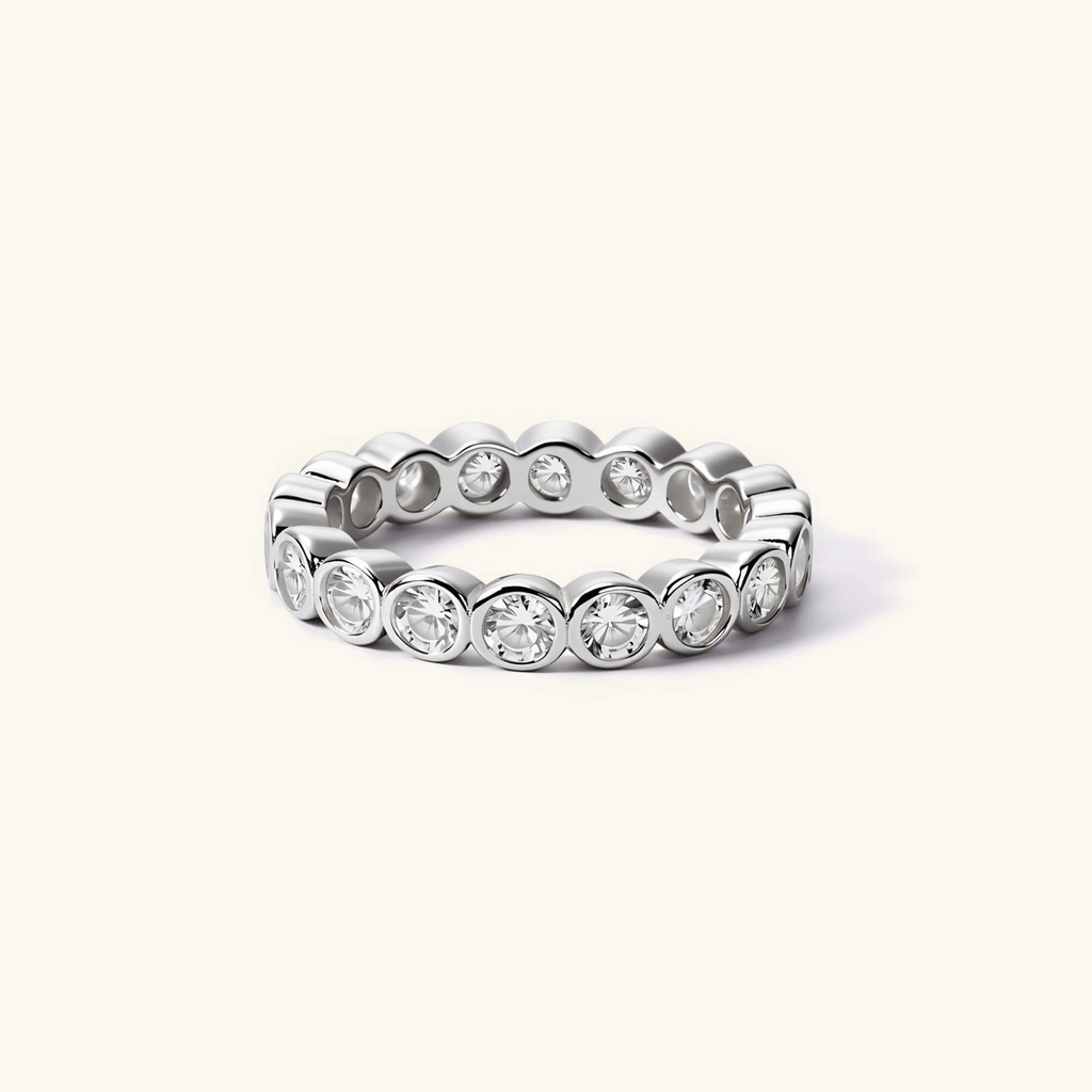 Anillo Alianza Bisel Redondo de Moissanita 4mm
