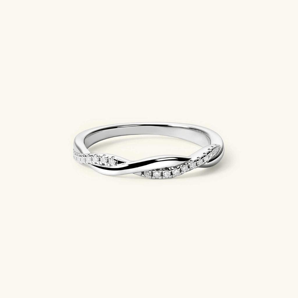 Anillo Trenzado de Moissanita