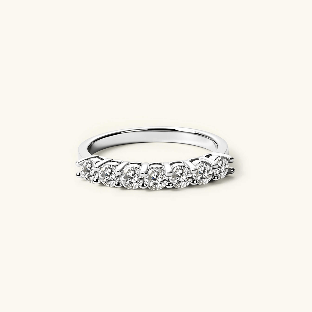 Anillo Media Alianza de Moissanita 3mm