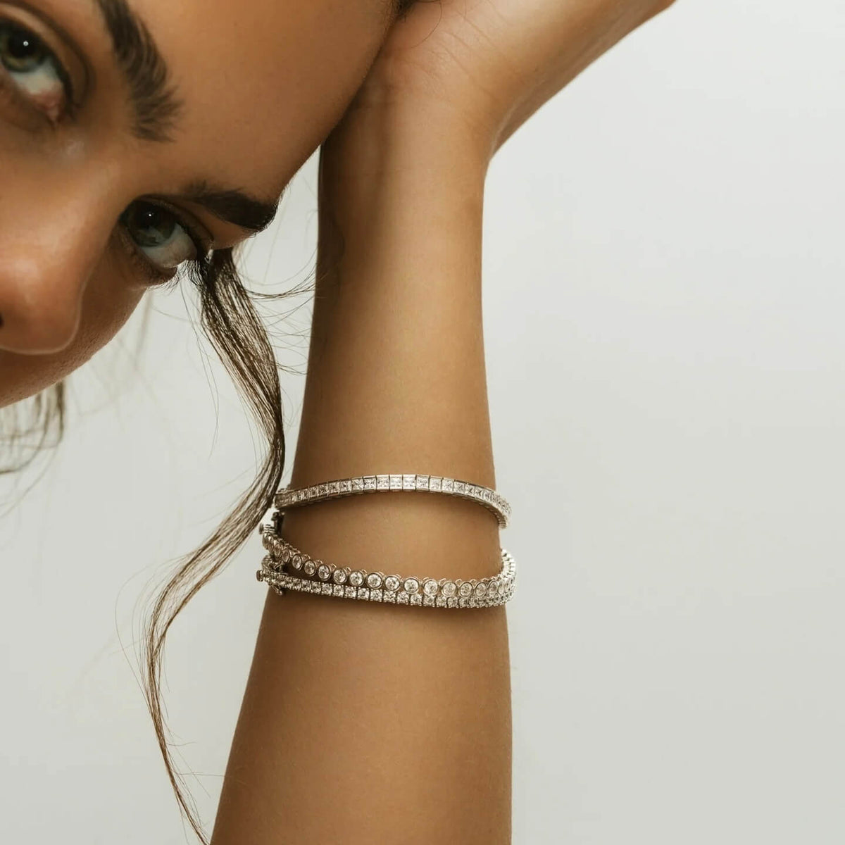 Pulsera Tenis Bisel de Moissanita 4mm