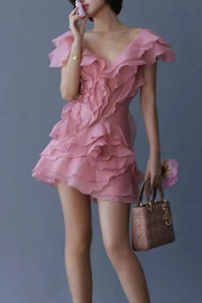 Vestido Mini Rosa Strapless de Capas con Volantes